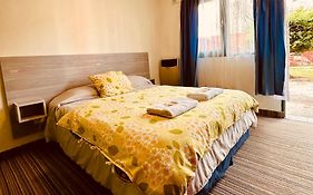 Amancay, Hostal Patagonico